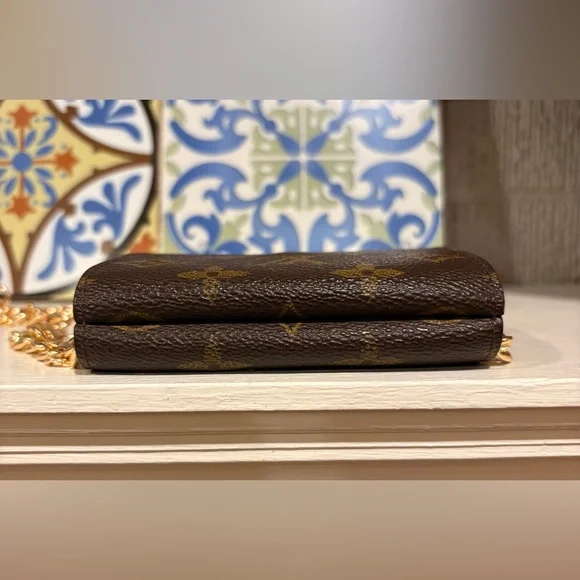 Authentic Vintage Louis Vuitton Compact Wallet - Picture 8 of 13